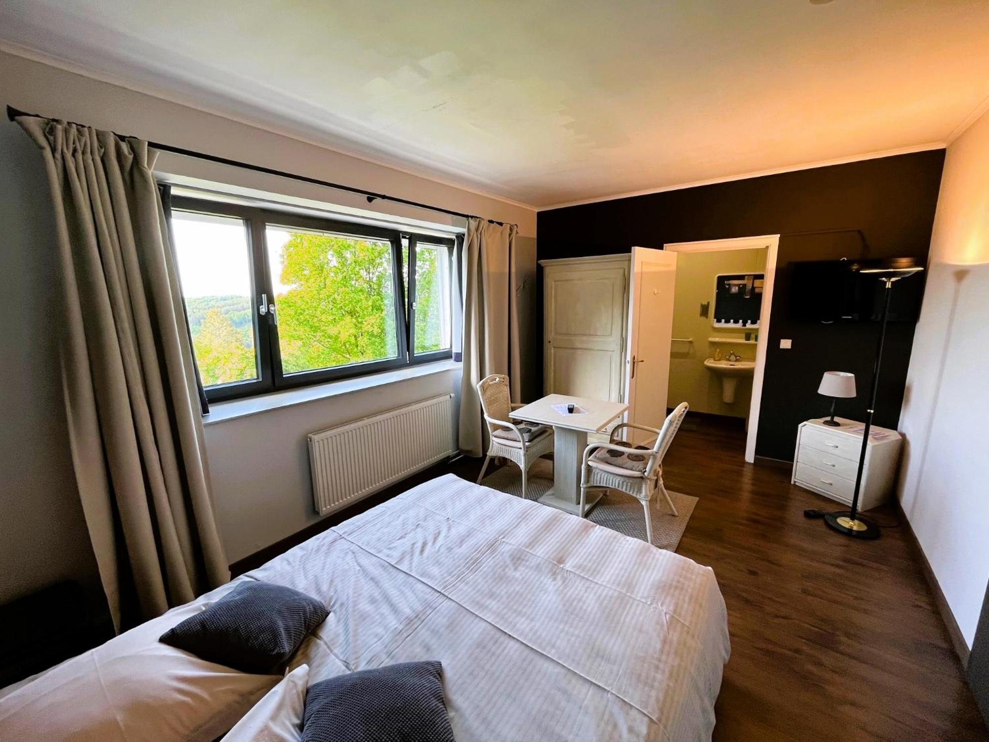 Les Alisiers Hotel Nadrin Luaran gambar